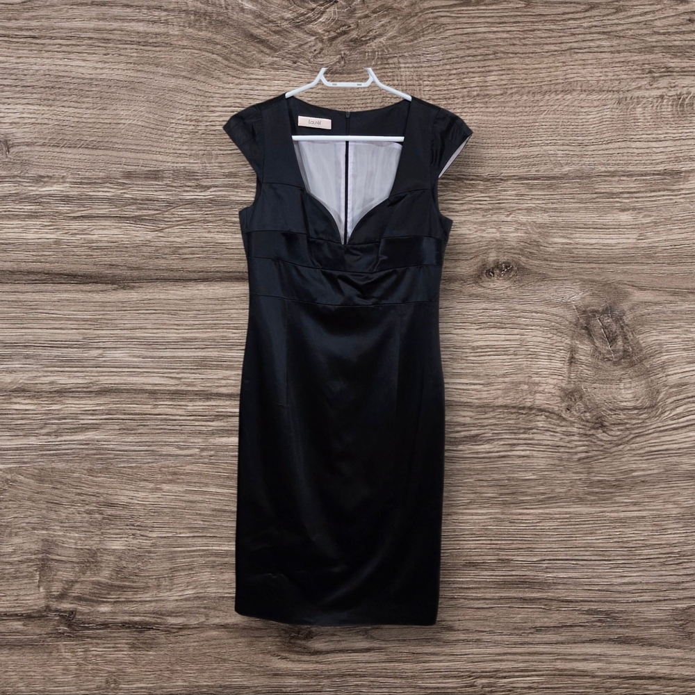 Laurel Black Sheath Midi Dress with Sweetheart Neckline Size Small